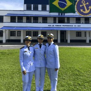 8-elizabete-costa-gabriela-felix-e-anne-gomes-farmacia-1-dn.png